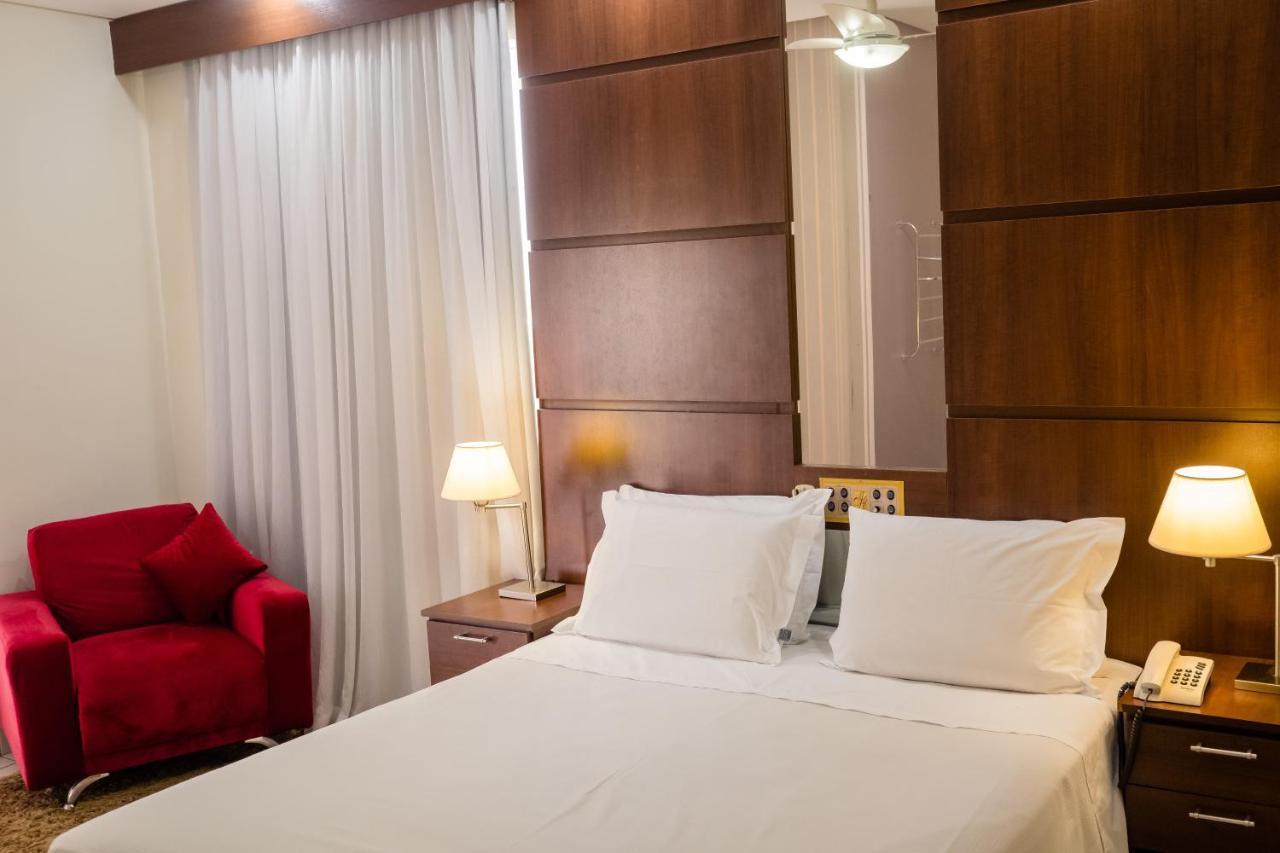 Ibituruna Center Hotel Говернадор-Валадарес Екстер'єр фото
