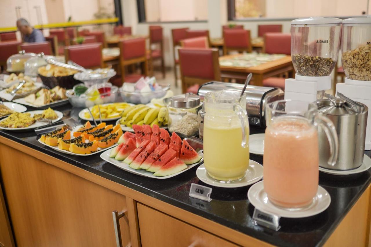 Ibituruna Center Hotel Говернадор-Валадарес Екстер'єр фото